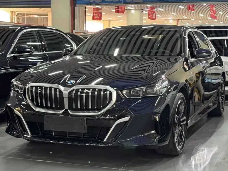 BMW 5 Series, 2024