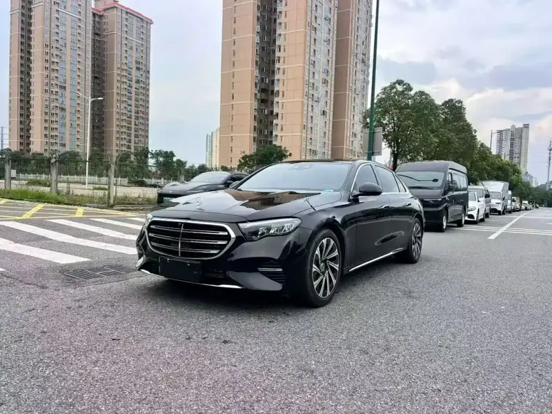 Mercedes-Benz E-Class, 2025