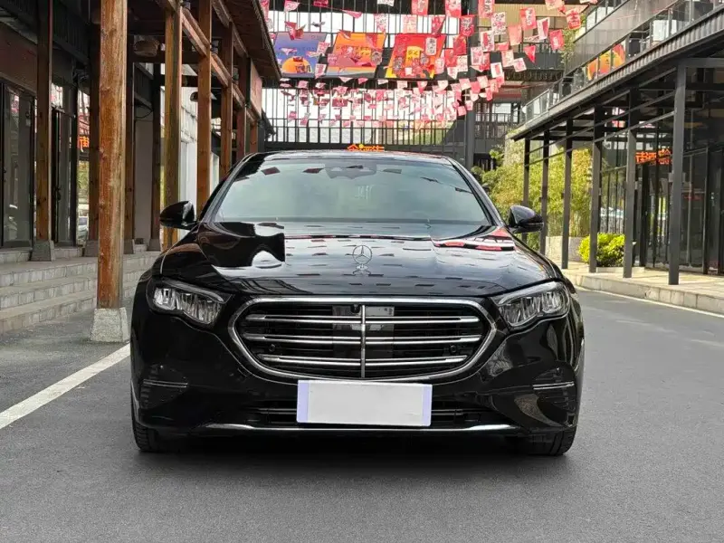 Mercedes-Benz E-Class, 2025