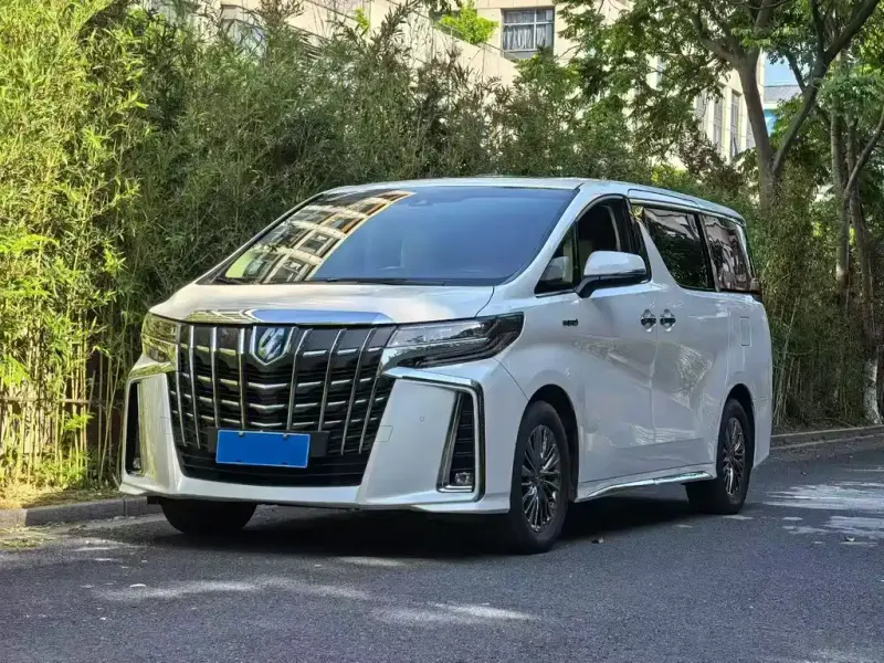 Toyota Alphard, 2021