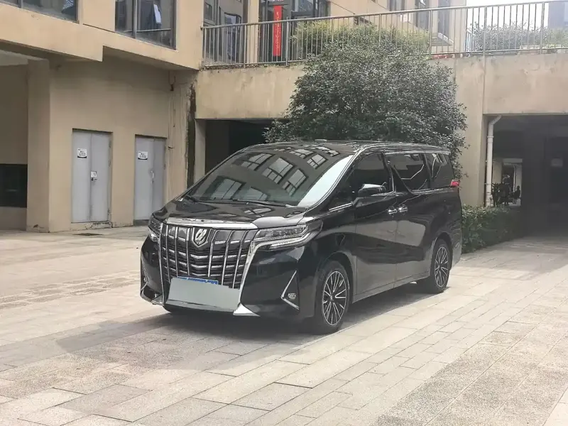 Toyota Alphard, 2019