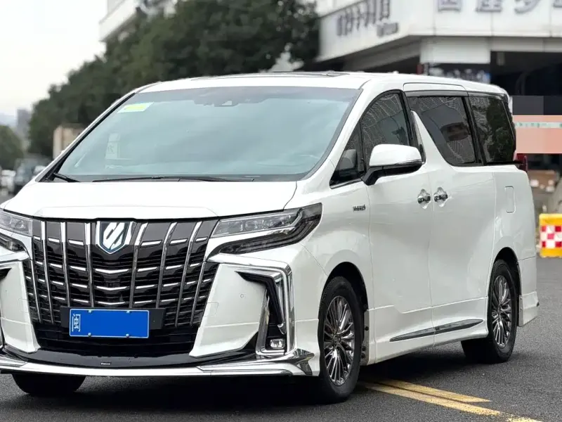 Toyota Alphard, 2021