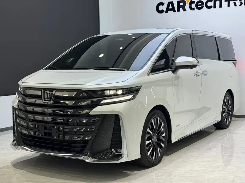 Toyota Vellfire, 2023 — фото 1