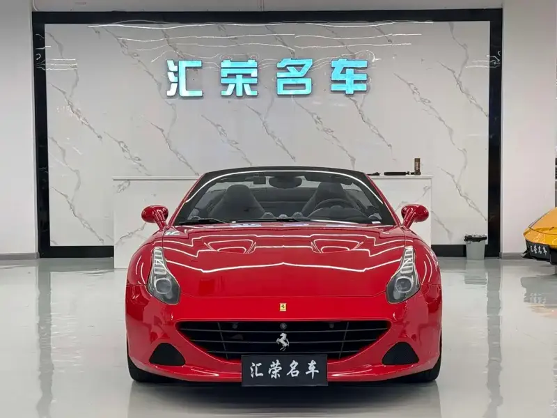 Ferrari California T, 2015