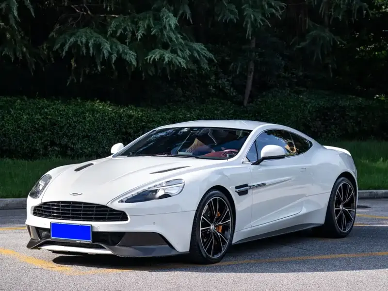 Aston Martin Vanquish, 2014