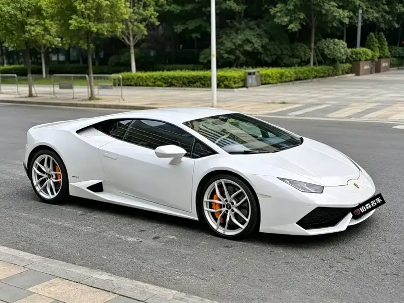 Lamborghini Huracán, 2016