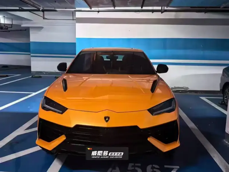 Lamborghini Urus, 2023