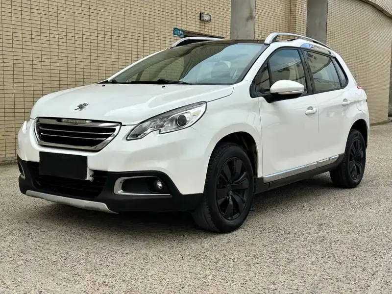 Peugeot 2008, 2015