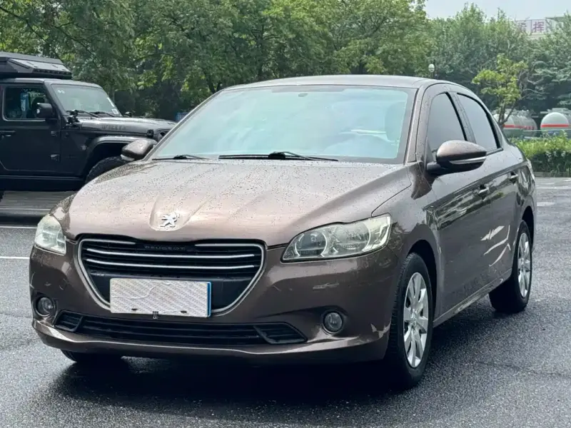 Peugeot 301, 2015 — фото 1