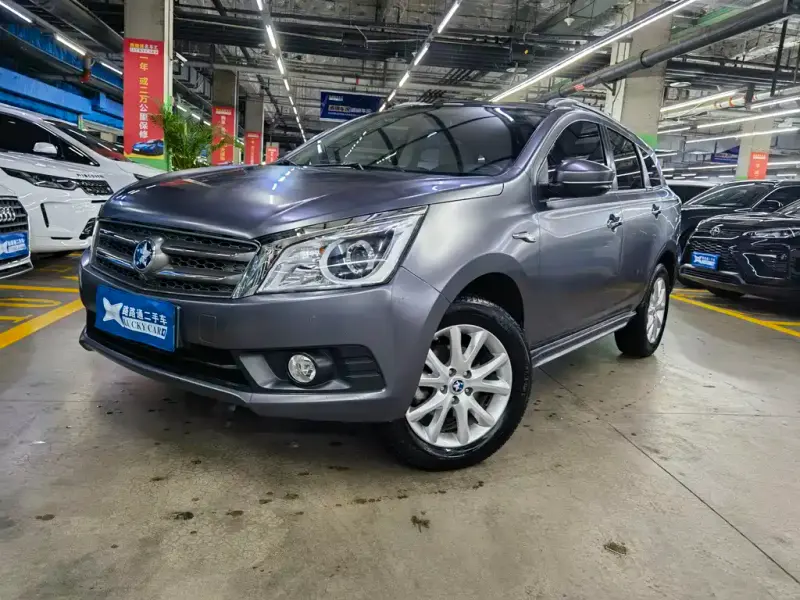Venucia T70, 2015