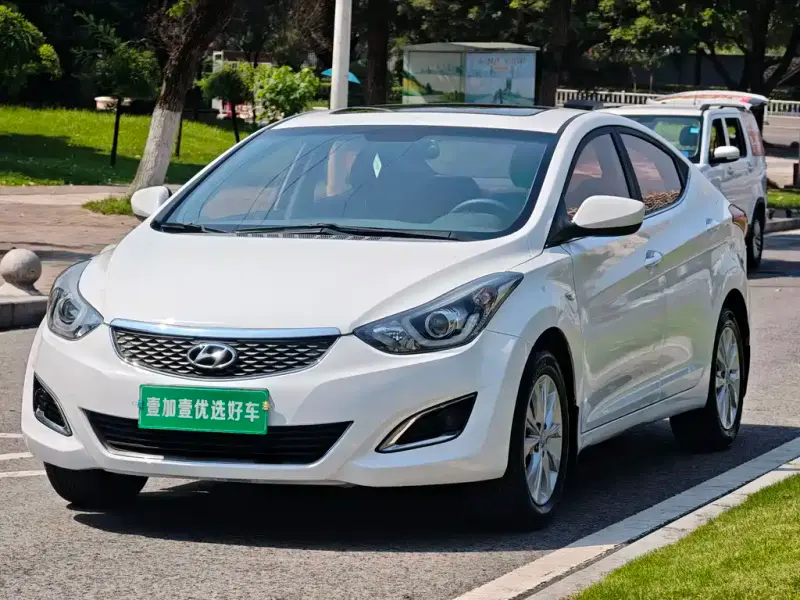 Hyundai Elantra Langdong, 2016