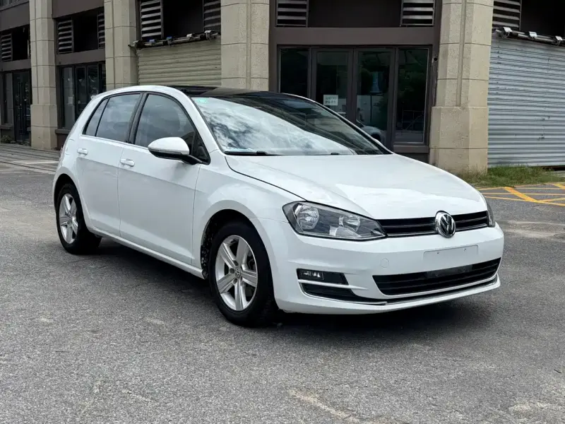 Volkswagen Golf, 2015 — фото 1