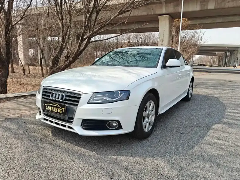 Audi A4L, 2011 — фото 1