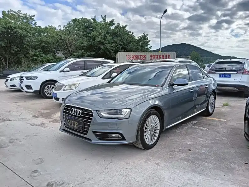 Audi A4L, 2015 — фото 1