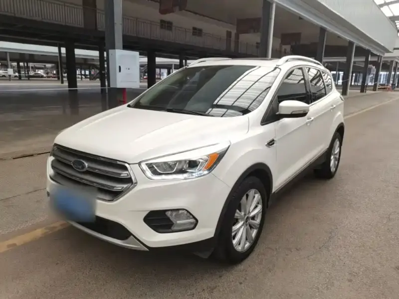 Ford Kuga, 2017