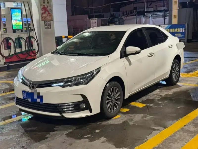 Toyota Corolla, 2019 — фото 1