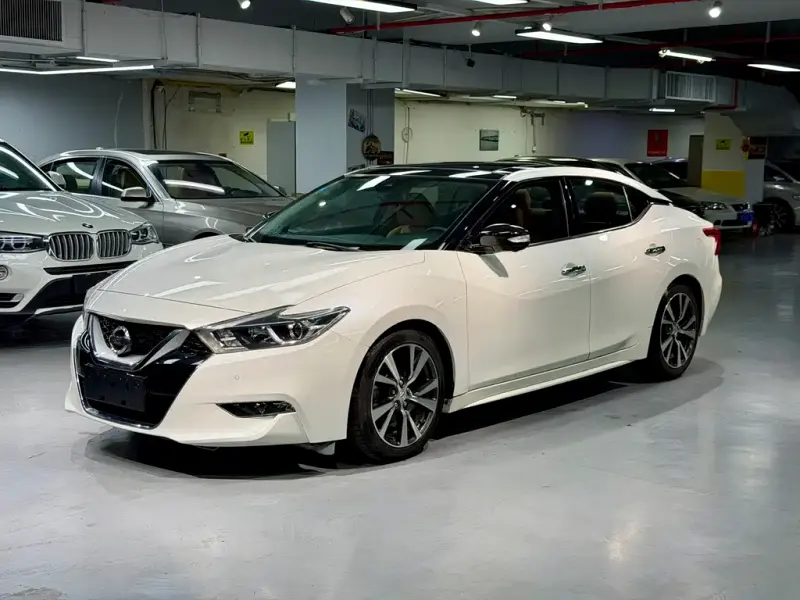 Nissan Cima, 2017