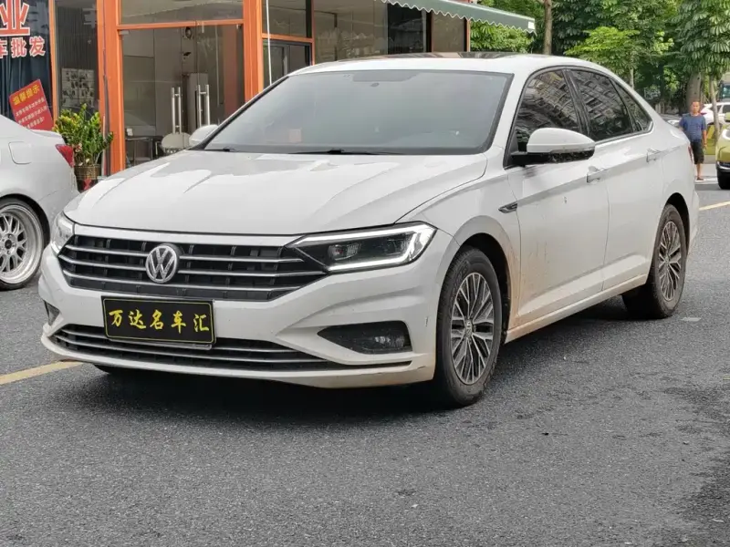 Volkswagen Sagitar, 2020
