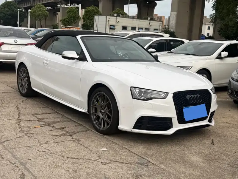 Audi S5, 2011