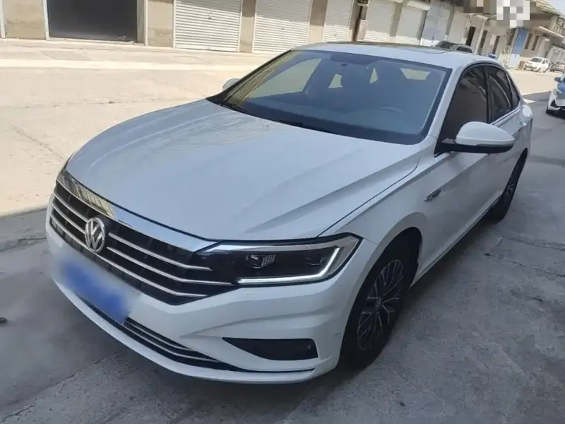 Volkswagen Sagitar, 2020