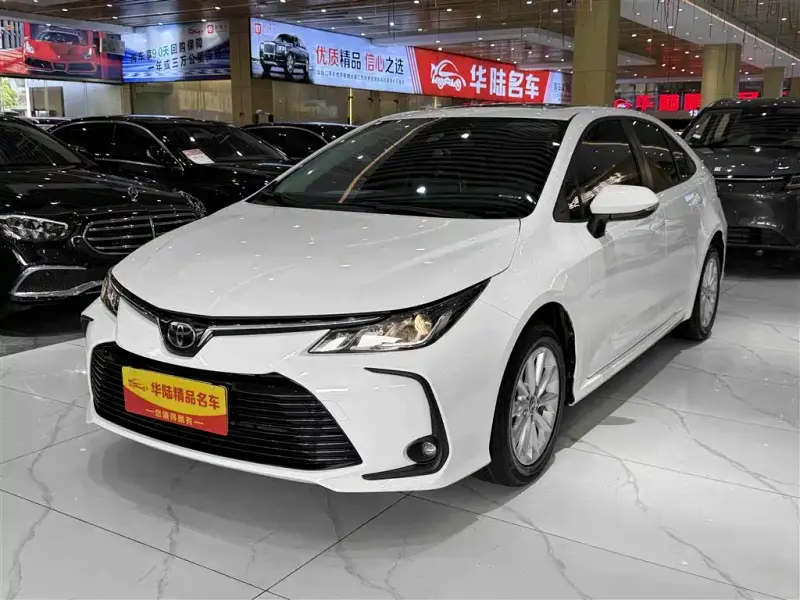 Toyota Corolla, 2021 — фото 1
