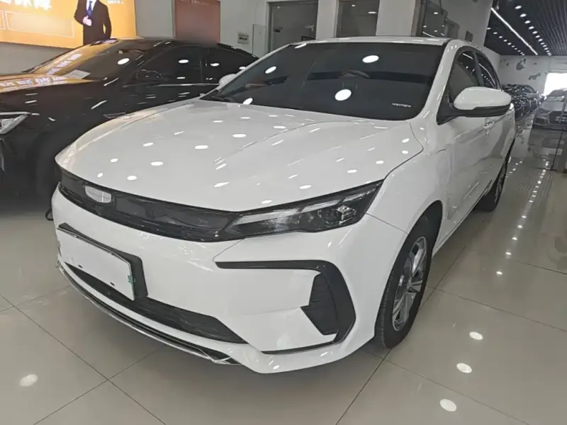 Geely L HiP, 2025
