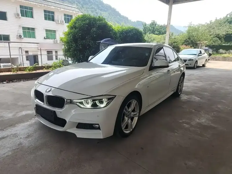 BMW 3 Series, 2018