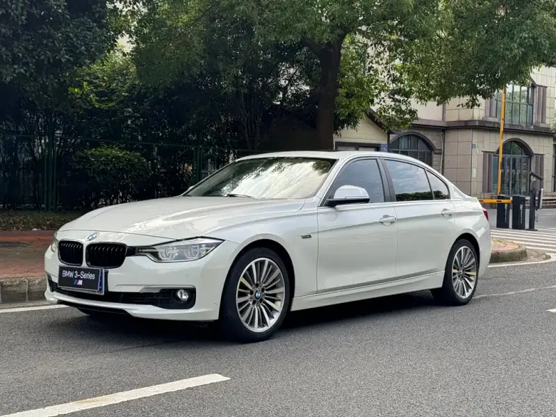 BMW 3 Series, 2019