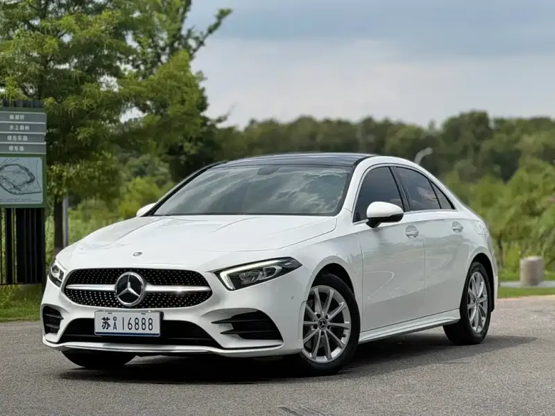 Mercedes-Benz A-Class, 2021 — фото 1