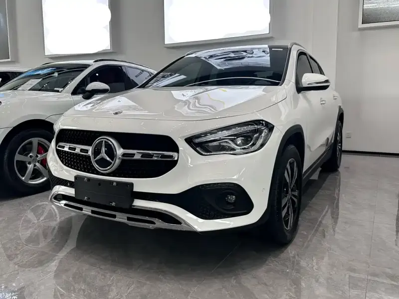 Mercedes-Benz GLA, 2020 — фото 1