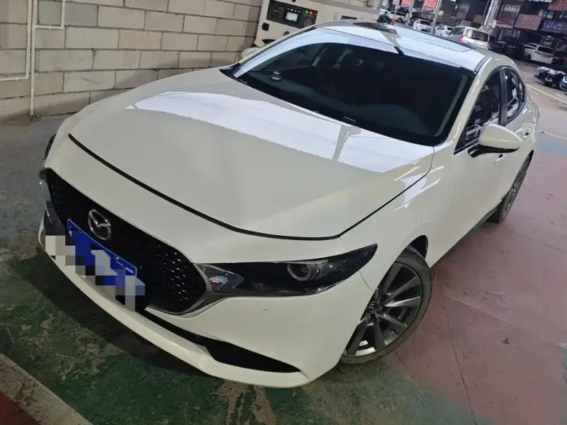 Mazda 3 Axela, 2022