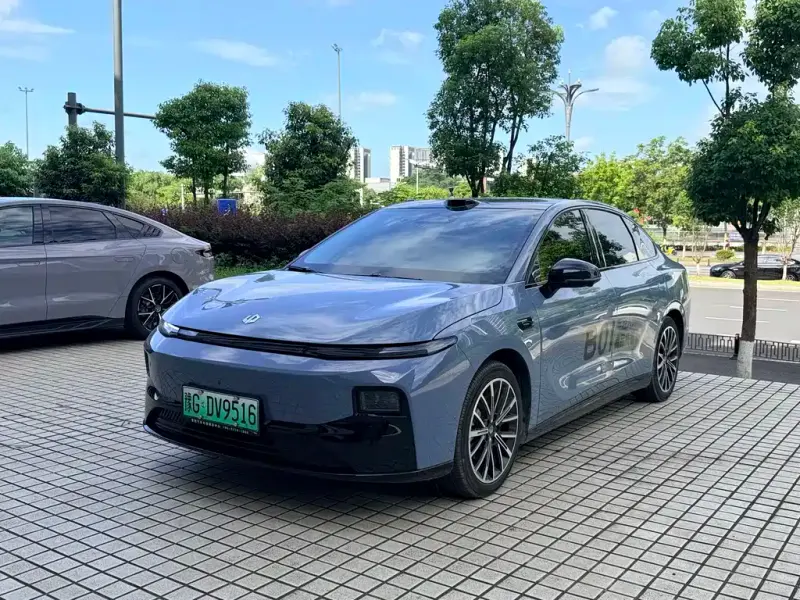 Leapmotor B01, 2025