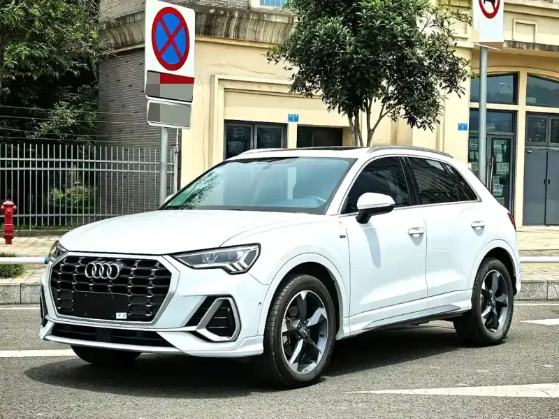 Audi Q3, 2021