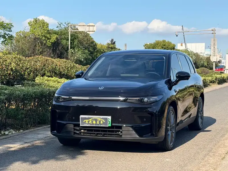 Leapmotor C10, 2025