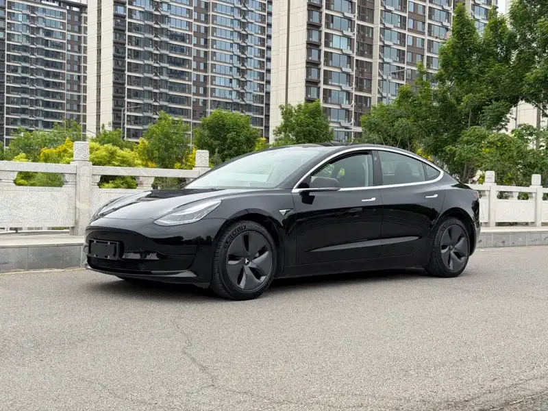 Tesla Model 3, 2020