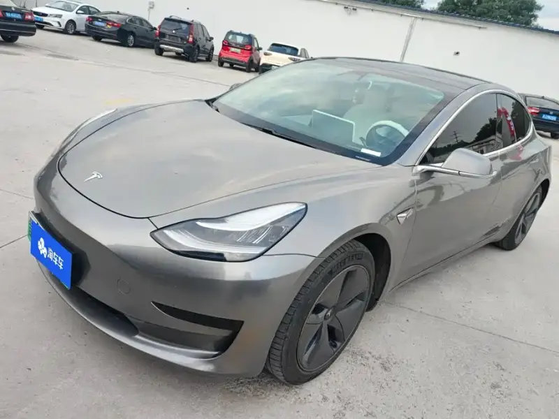 Tesla Model 3, 2020