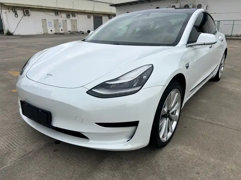 Tesla Model 3, 2020