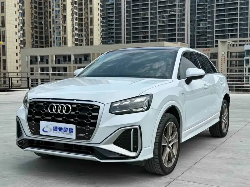Audi Q2L, 2023