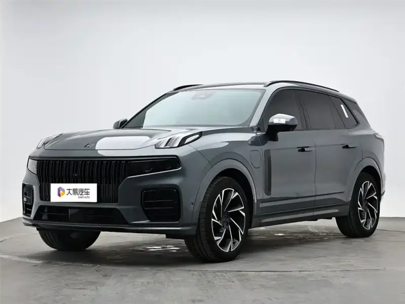 Lynk & Co 09 EM-P, 2023