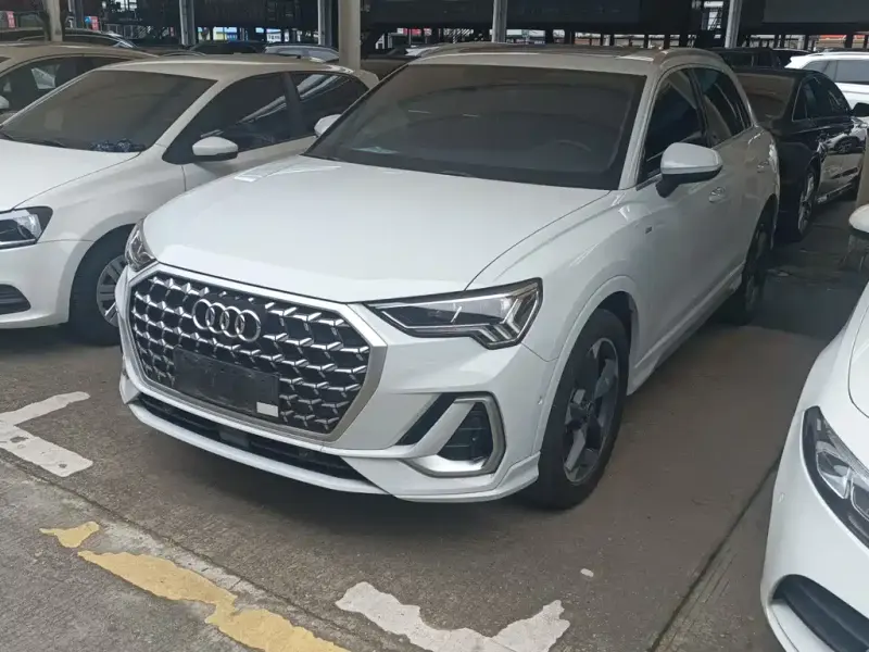 Audi Q3, 2024