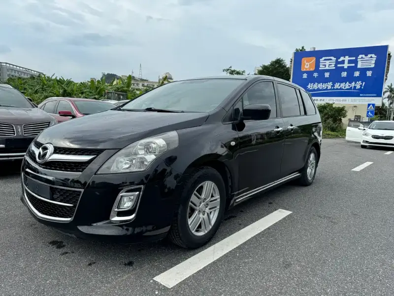 Mazda 8, 2012