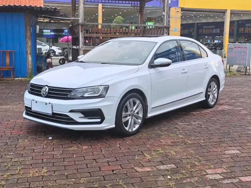 Volkswagen Sagitar, 2018