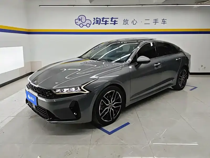Kia K5, 2021