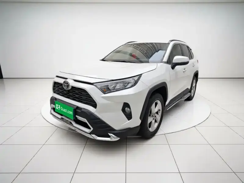 Toyota RAV4, 2021 — фото 1