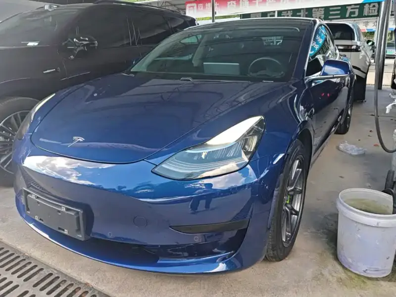 Tesla Model 3, 2020