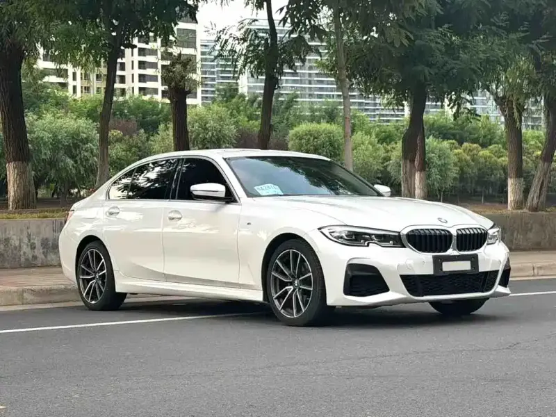 BMW 3 Series, 2020