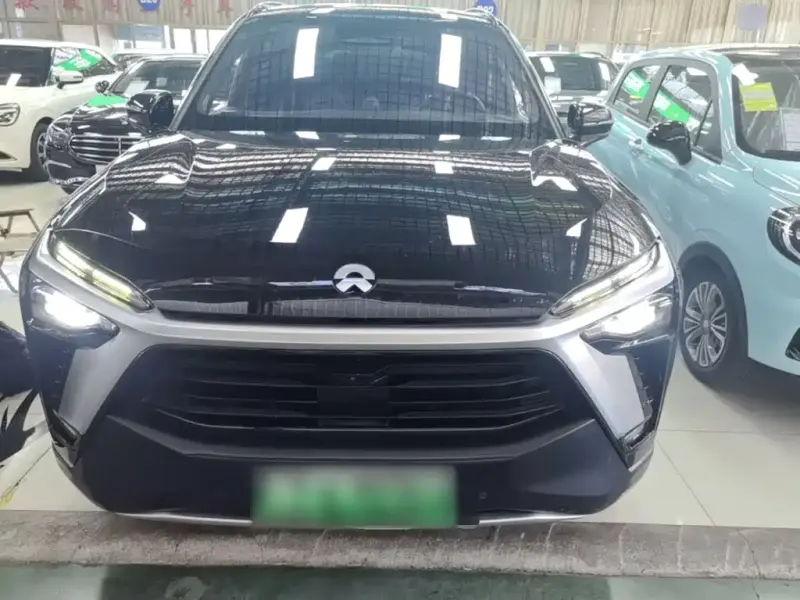 NIO ES8, 2022