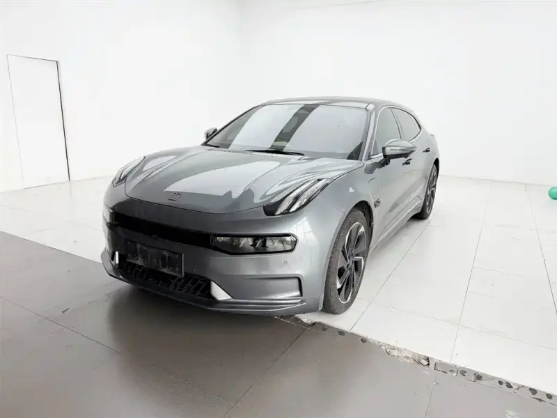 Zeekr 001, 2022