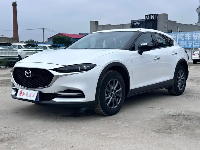 Mazda CX-4, 2023 — фото 1