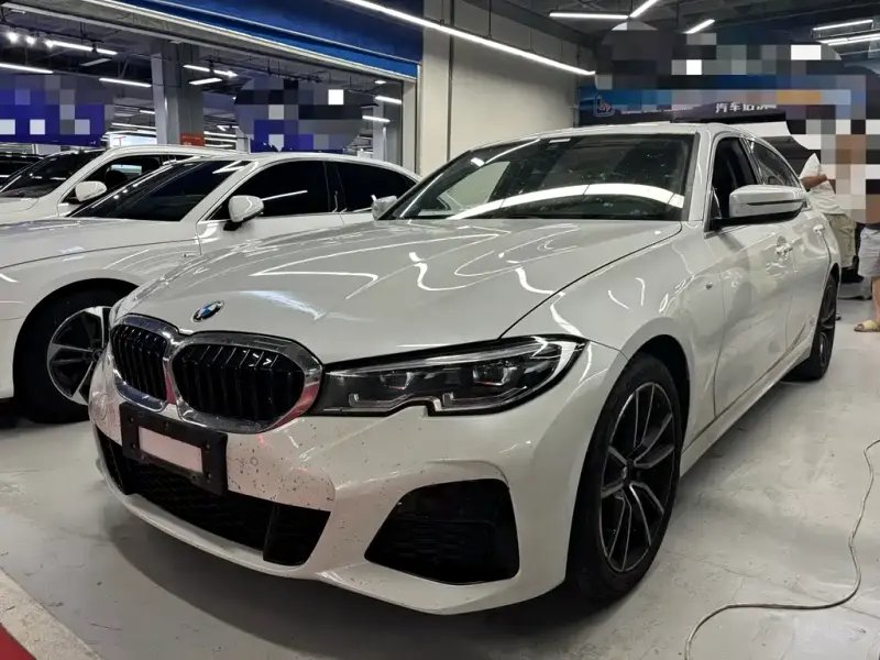 BMW 3 Series, 2021